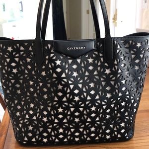 Givenchy Antigona Medium Leather Shopper Tote Bag